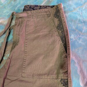 Army green sundance cargo pants